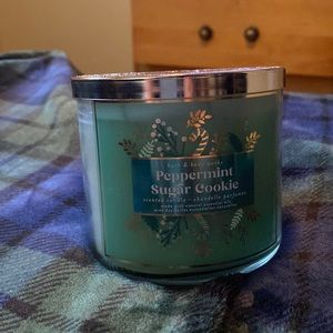 Bath and body works candle